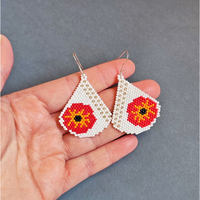 Beaded Red Poppy Flower Earrings Pattern