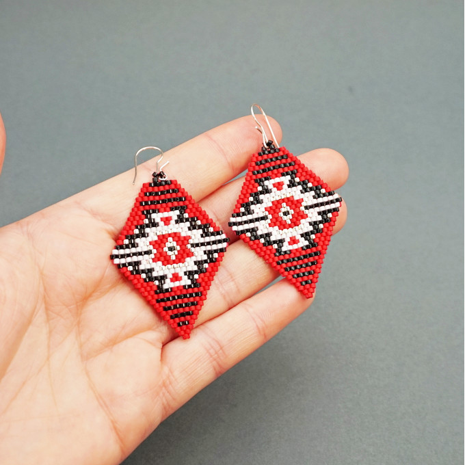 Diamond shaped outlet beaded earrings